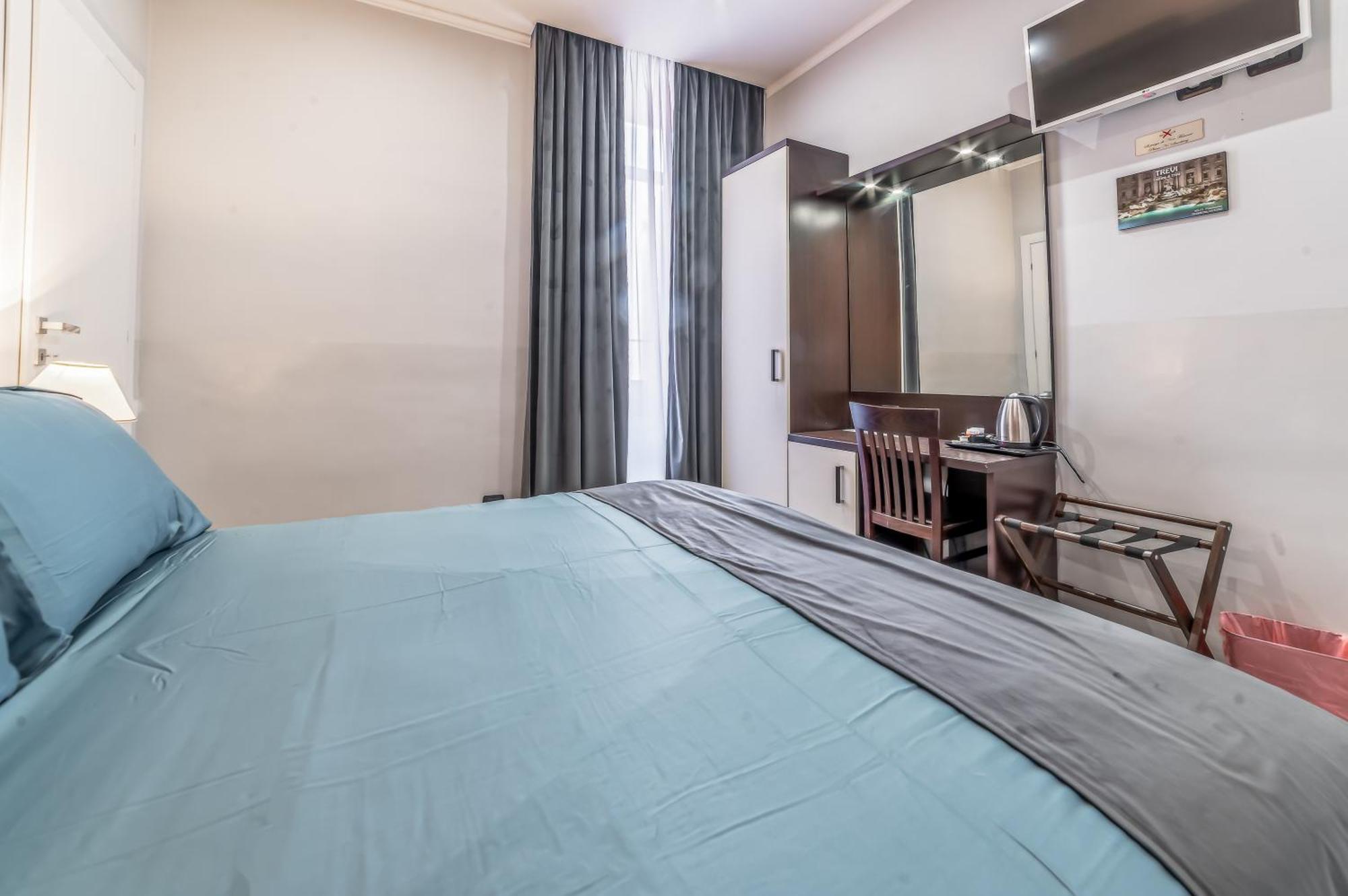 Rome In Love B&B - Termini Train Station Bed & Breakfast *